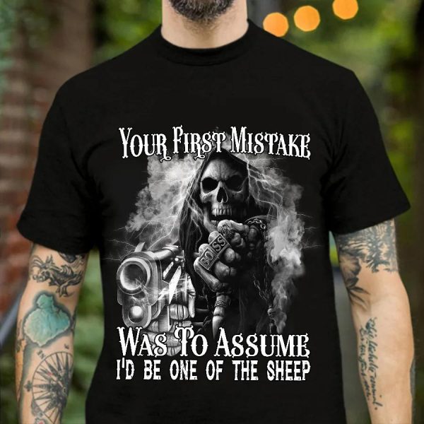 Your First Mistake Was To Assume I Would Be One Of The Sheep Skull Shirt Mens – 0003